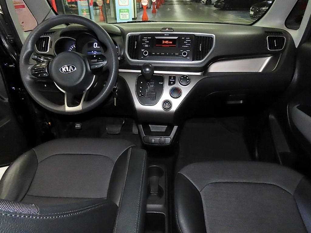 KIA Ray - Vista 10