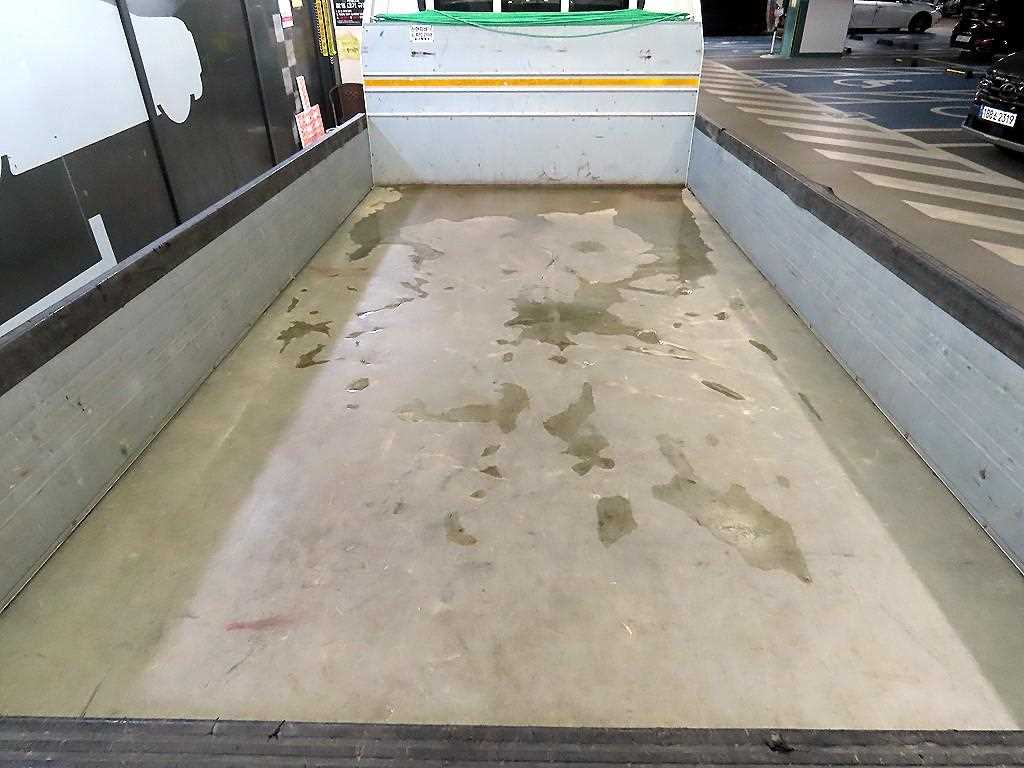 Small Truck Cargo (small) - Vista 6