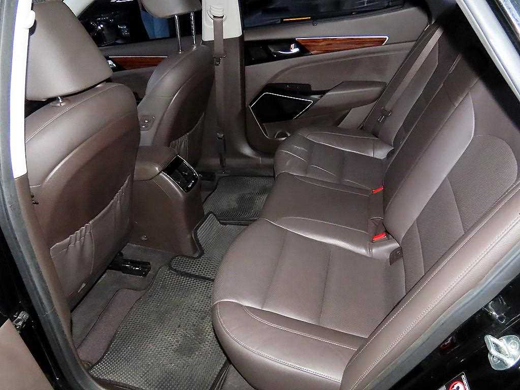 KIA K7 - Vista 7