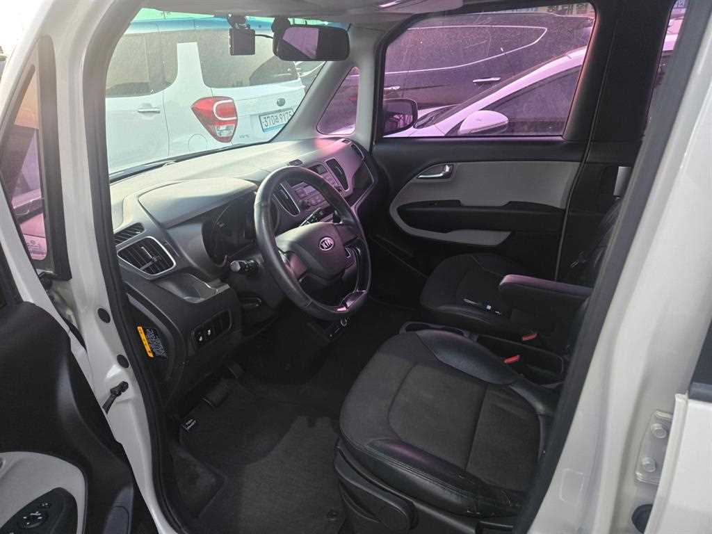 KIA Ray - Vista 3