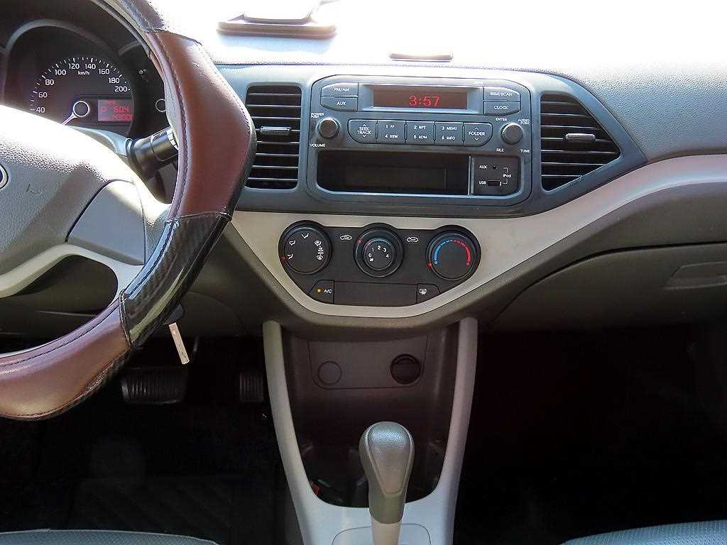 KIA Morning - Vista 10