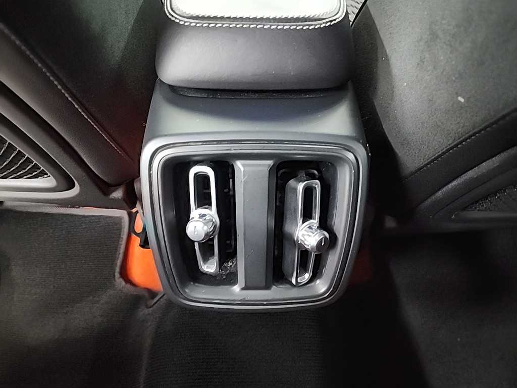 Volvo XC40 2019 Blanco - Importación desde Corea - HF Imports Iquique - Foto 13