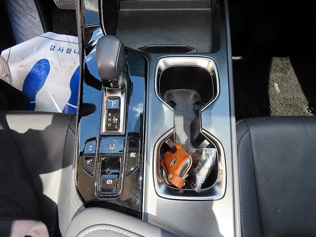Lexus NX - Vista 10