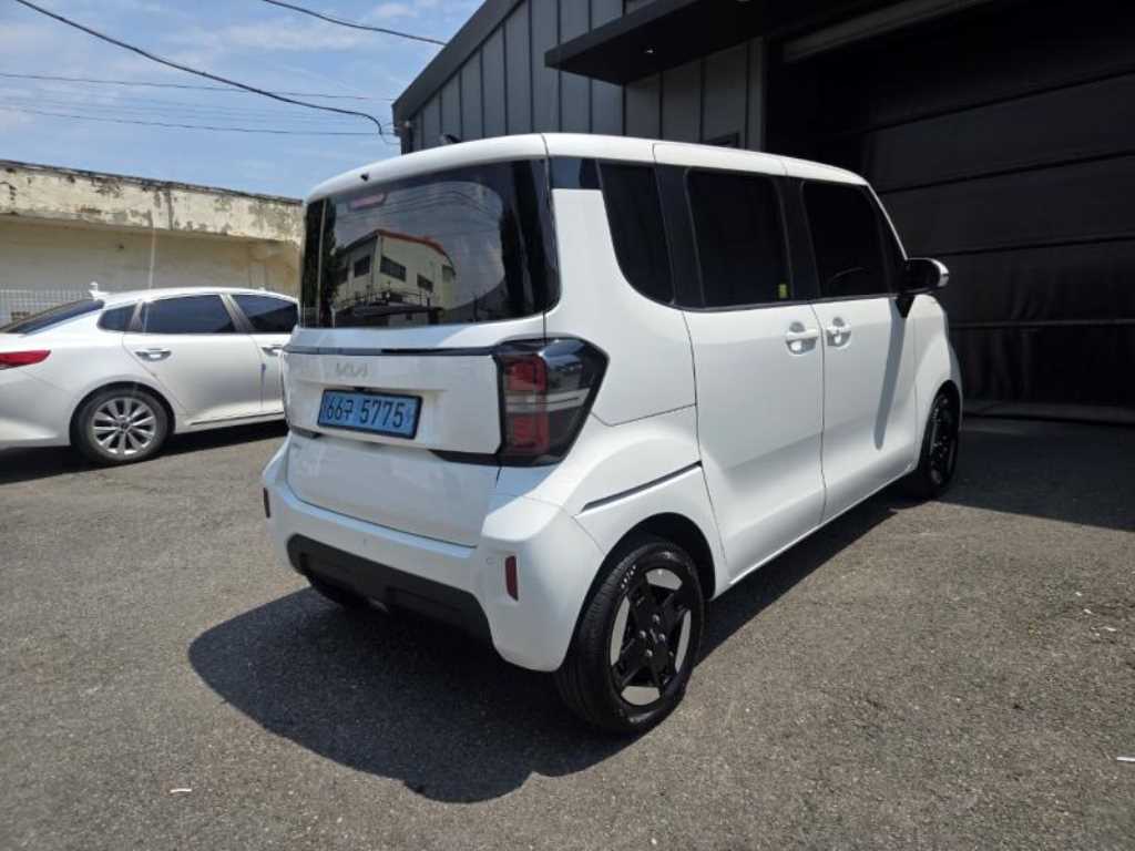 KIA Ray - Vista 4