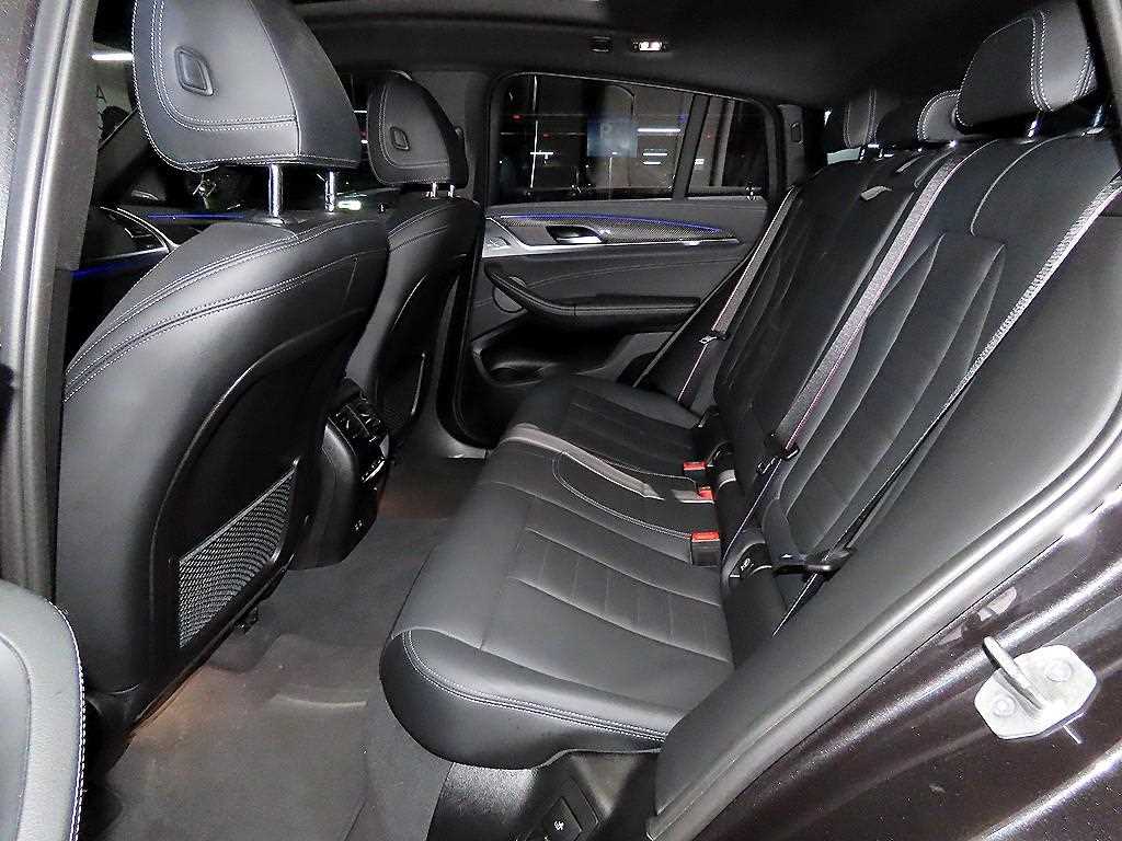 BMW X4 - Vista 7