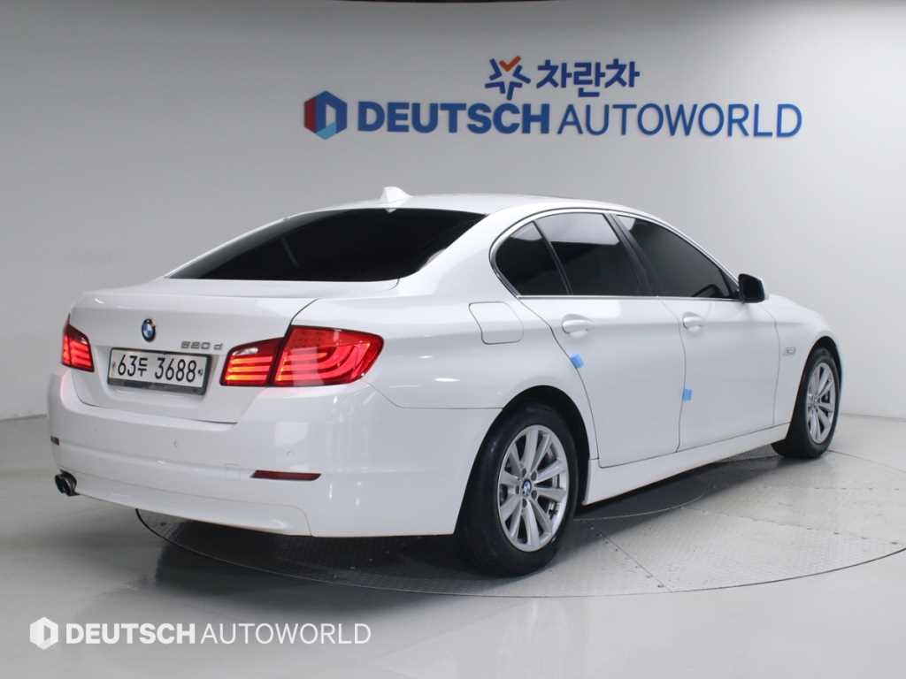 BMW 5 Series - Vista 2