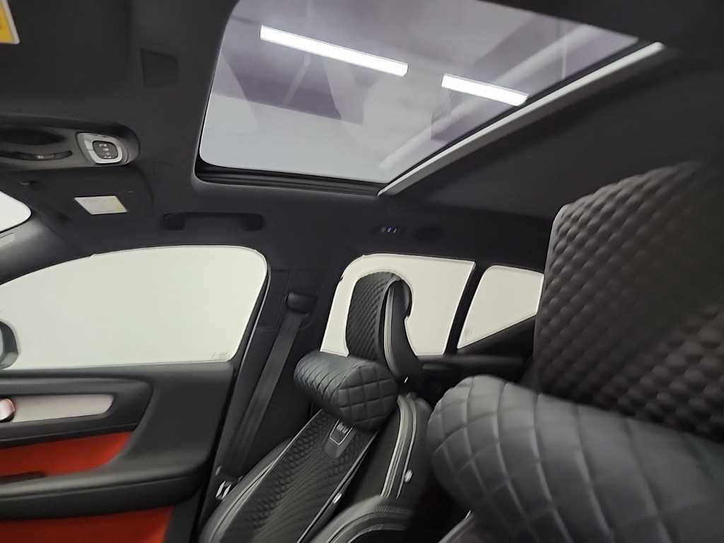 Volvo XC40 2019 Blanco - Importación desde Corea - HF Imports Iquique - Foto 14
