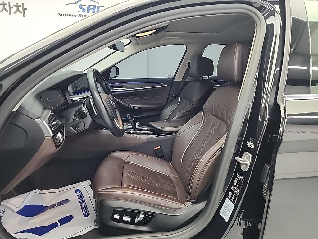 BMW 5 Series - Vista 11