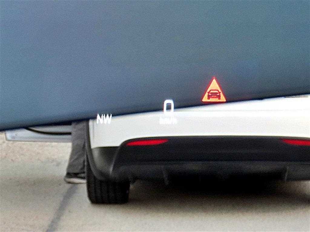 Mercedes Benz CLS Class - Vista 10