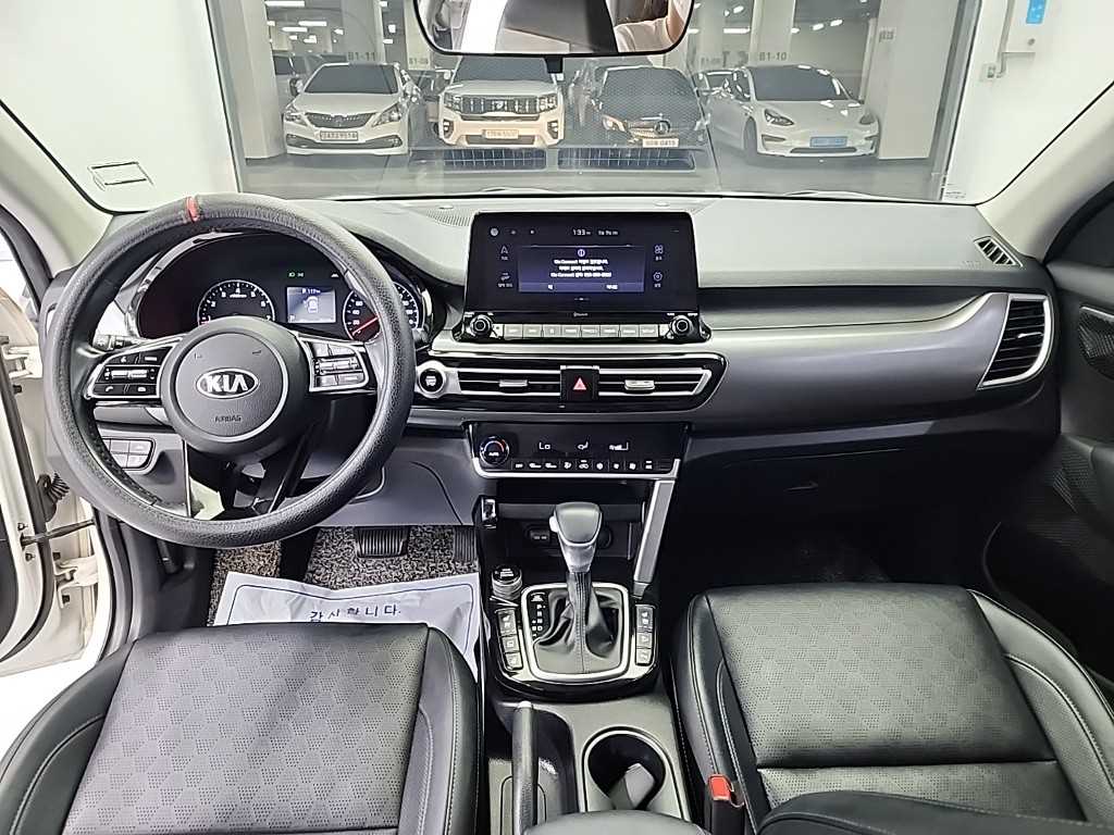 KIA Seltos - Vista 7