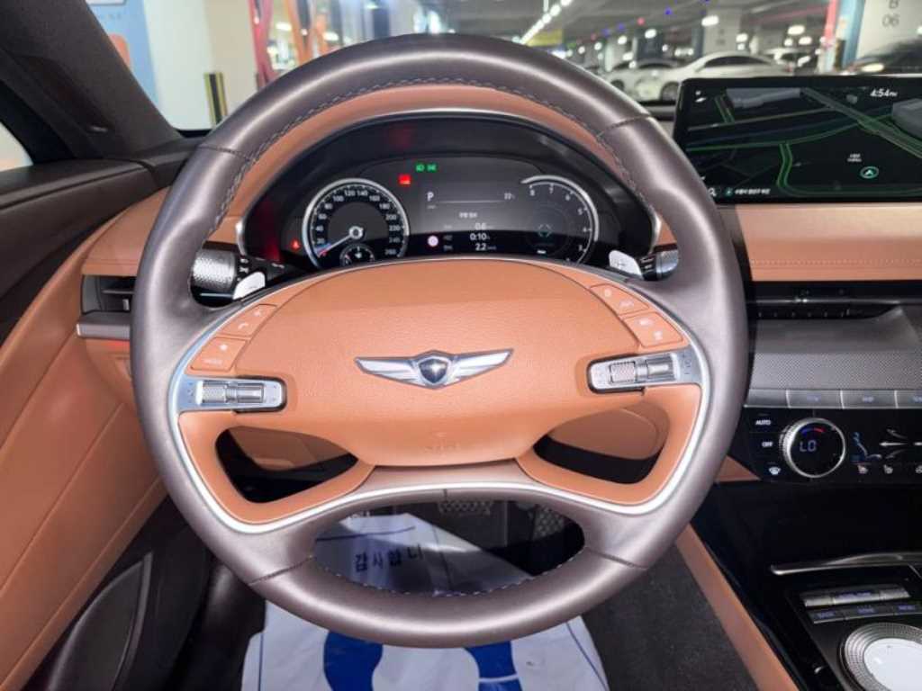 Genesis G80 - Vista 8