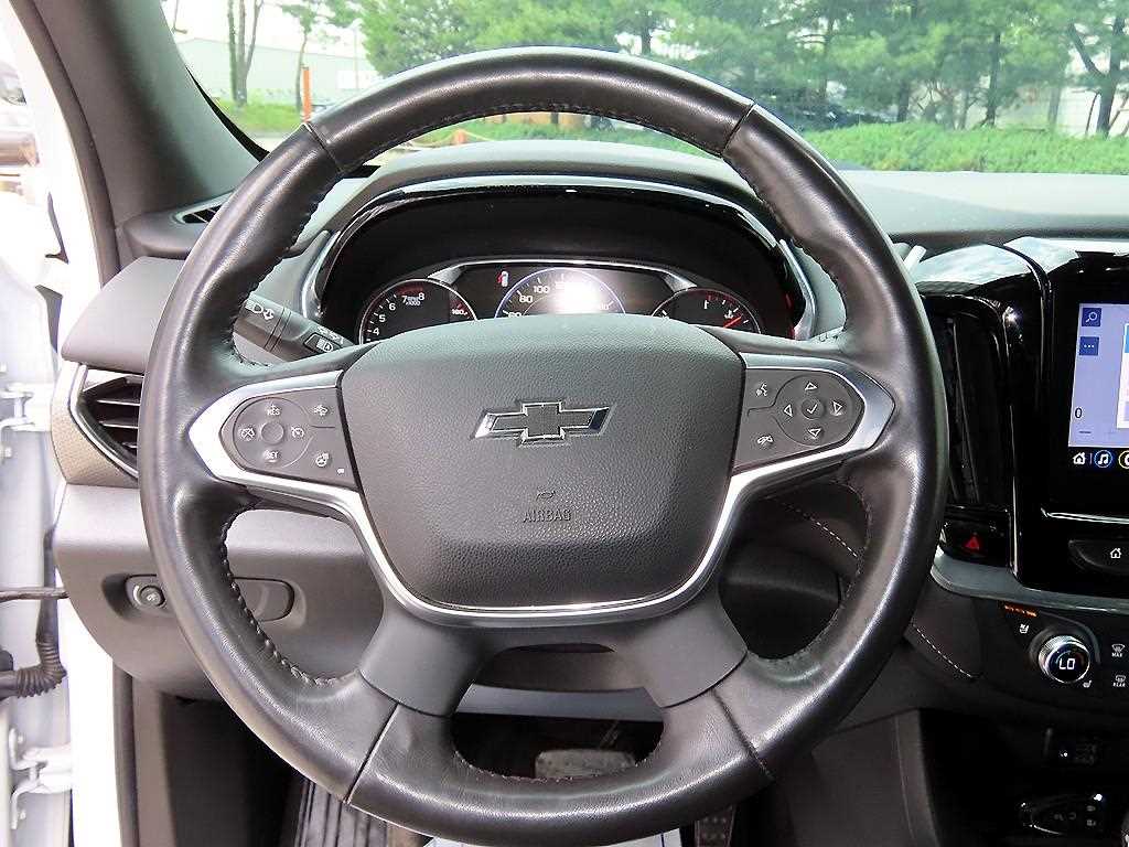 Chevrolet Travers - Vista 8