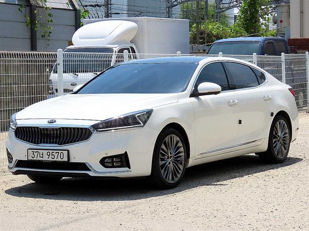 KIA K7 - Vista 2