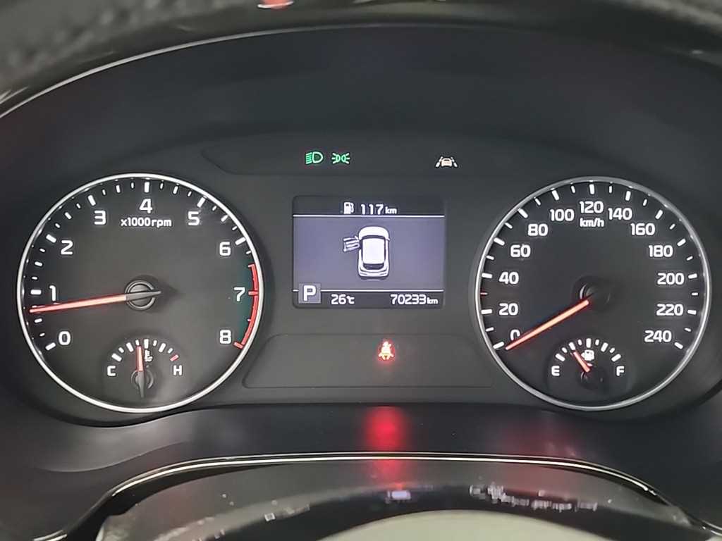 KIA Seltos - Vista 6