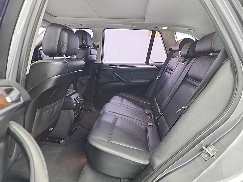 BMW X5 - Vista 12