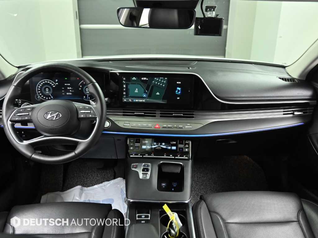 HYUNDAI Grandeur - Vista 7