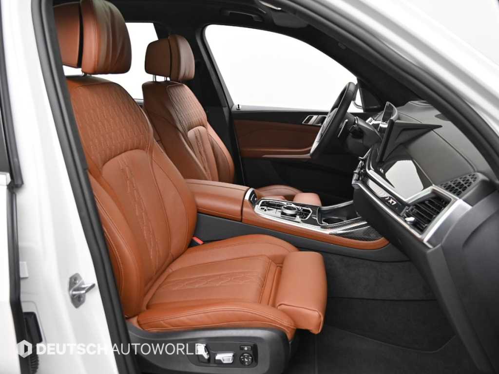 BMW X7 - Vista 10