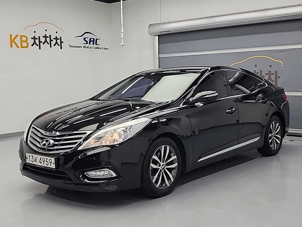 HYUNDAI Grandeur 2012 Negro - Importación desde Corea - HF Imports Iquique - Foto 1