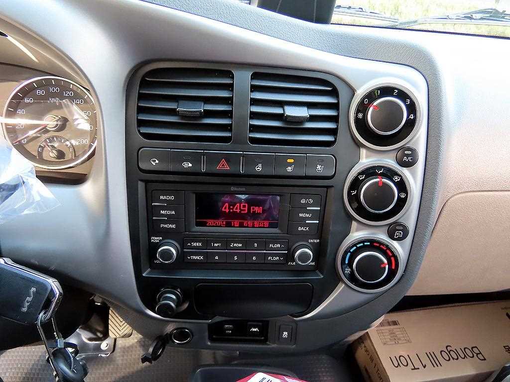 Small Truck Normal Box(High Deck) 2025 Blanco - Importación desde Corea - HF Imports Iquique - Foto 14