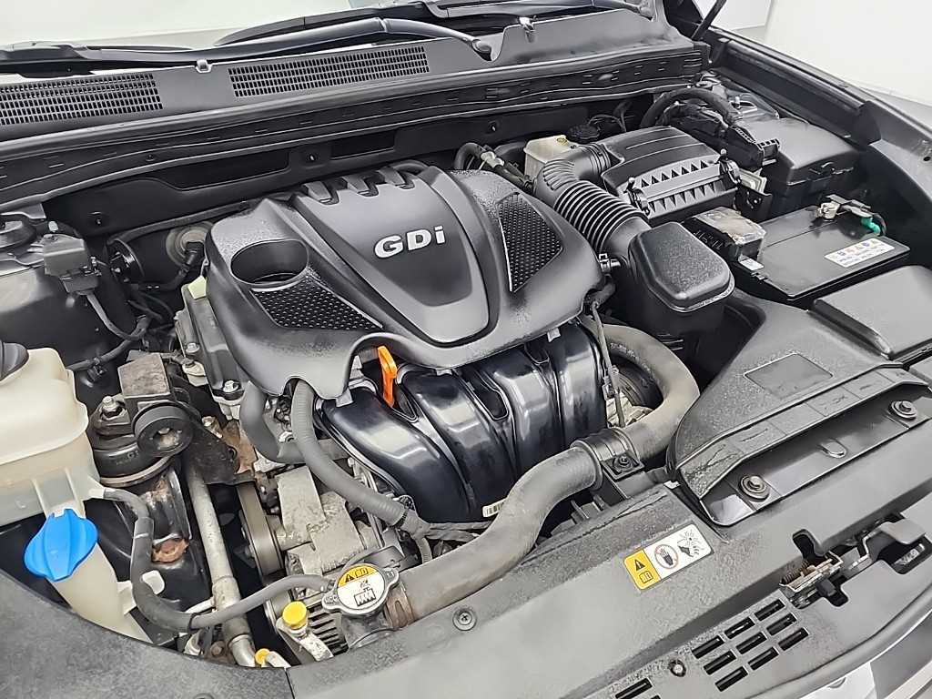 HYUNDAI Grandeur - Vista 5