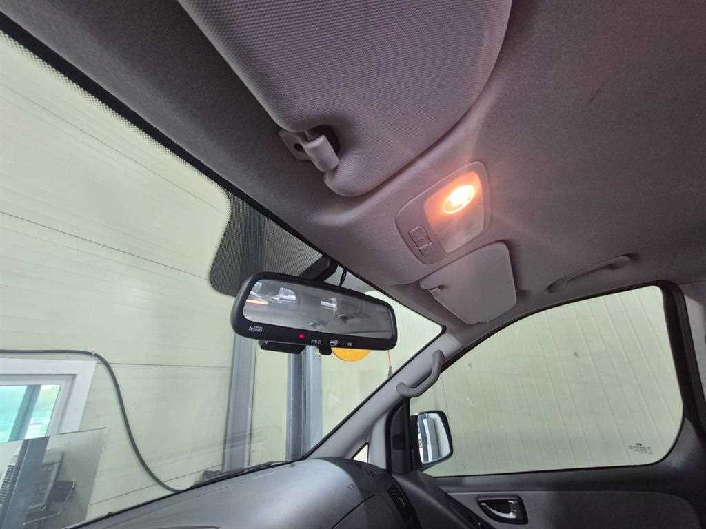HYUNDAI Starex 2020 Gris - Importación desde Corea - HF Imports Iquique - Foto 13
