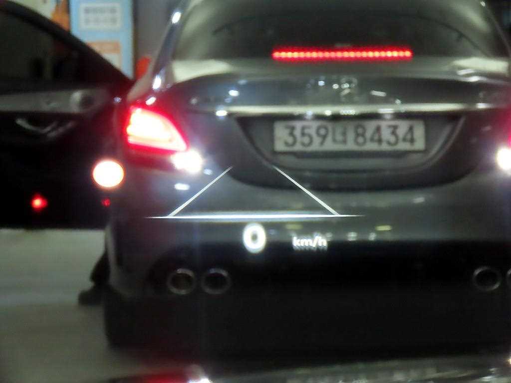 Genesis G80 2025 Verde - Importación desde Corea - HF Imports Iquique - Foto 14
