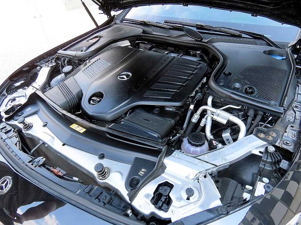 Mercedes Benz CLS Class 2020 Negro - Importación desde Corea - HF Imports Iquique - Foto 19