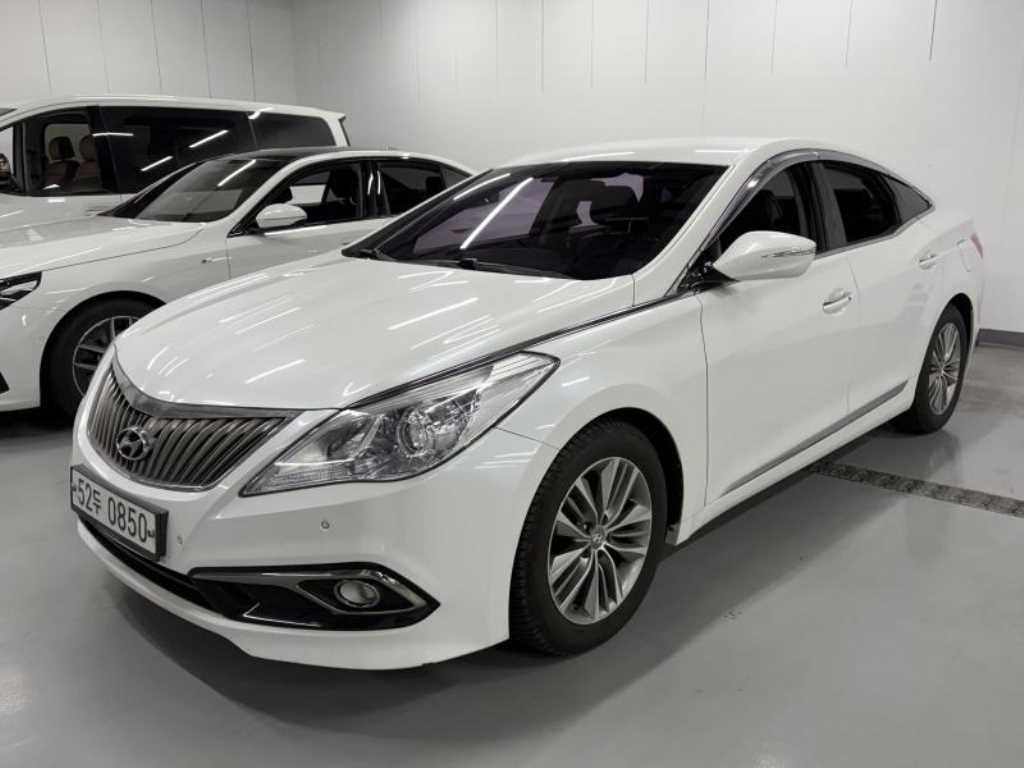 HYUNDAI Grandeur - Vista 3