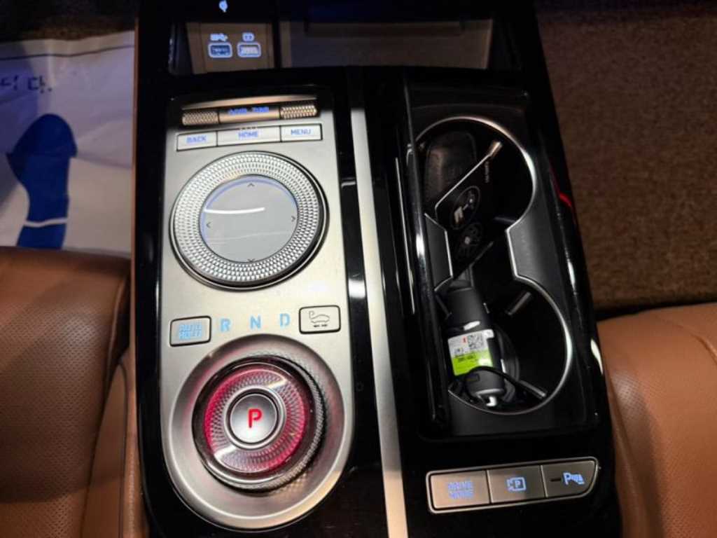 Genesis G80 - Vista 12
