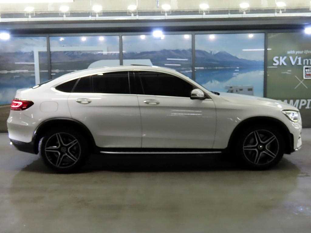 Mercedes Benz GLC Class - Vista 12
