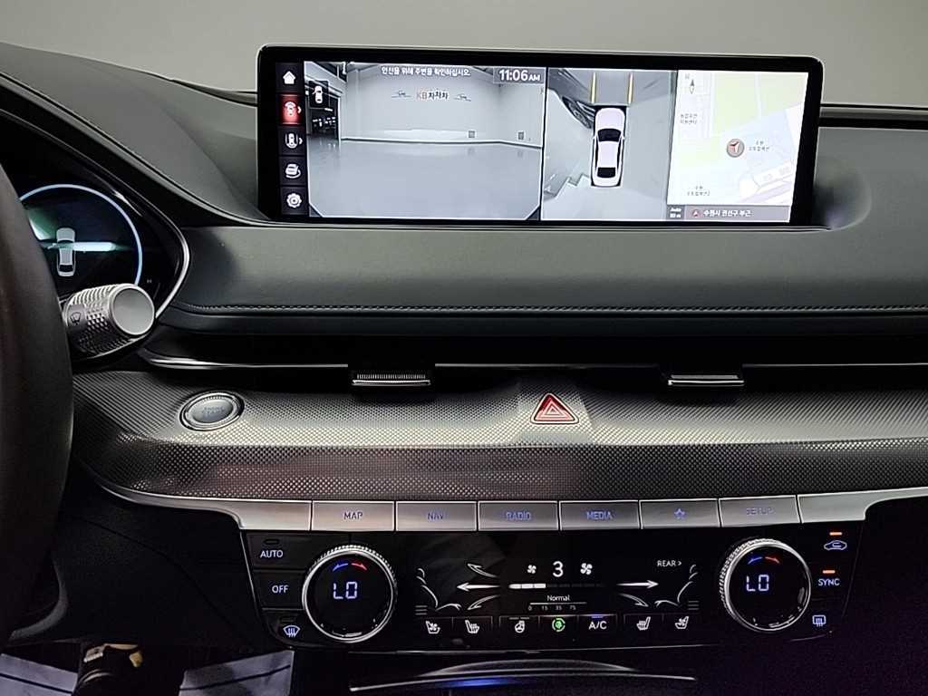 Genesis G80 - Vista 10