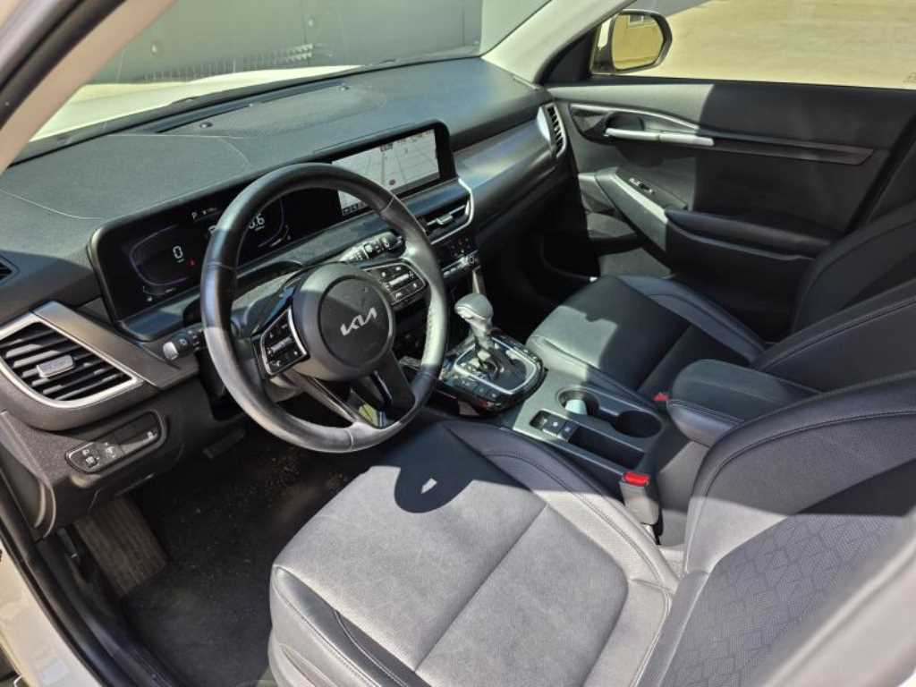 KIA Seltos 2023 - Importación desde Corea - HF Imports Iquique - Foto 16