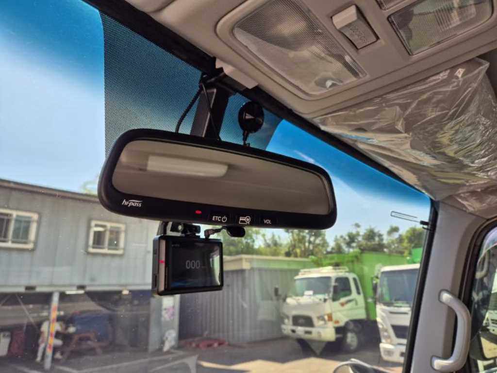medium and large cargo truck 2022 Blanco - Importación desde Corea - HF Imports Iquique - Foto 18