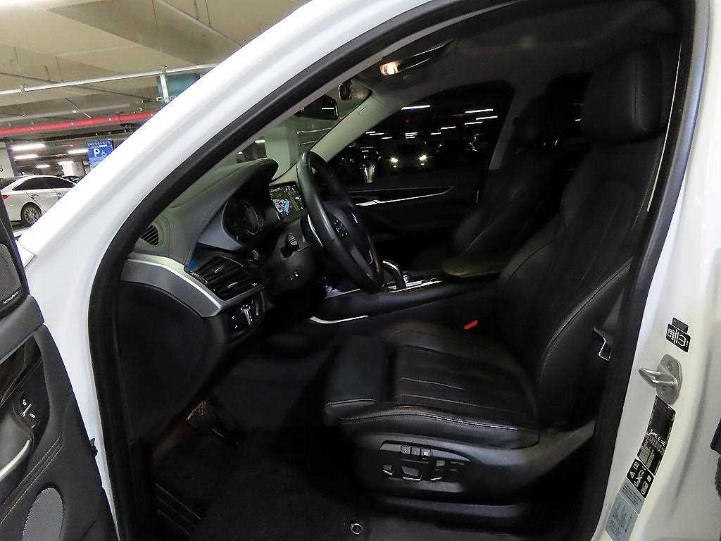 BMW X6 - Vista 6