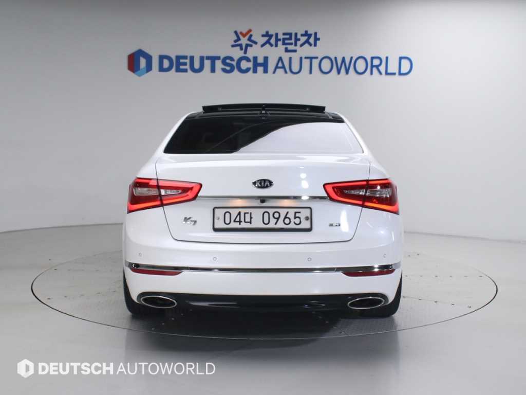 KIA K7 - Vista 4