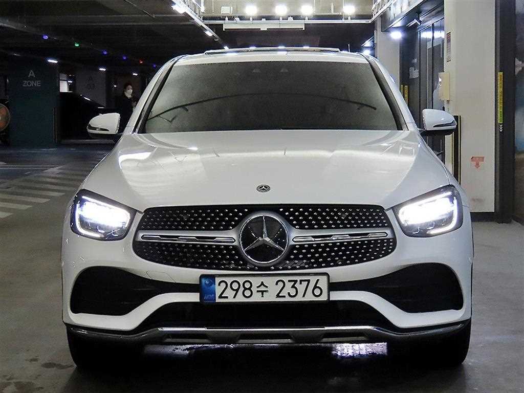 Mercedes Benz GLC Class - Vista 11