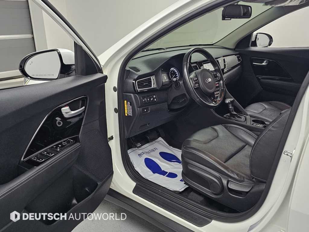 KIA Niro - Vista 11