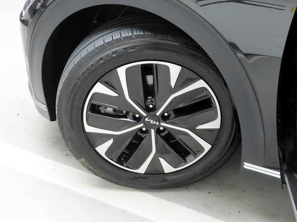 KIA EV6 2022 Negro - Importación desde Corea - HF Imports Iquique - Foto 19