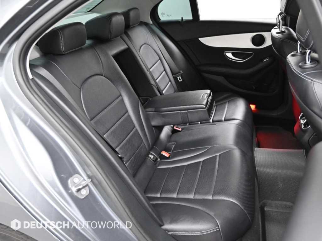 Mercedes Benz C Class - Vista 12