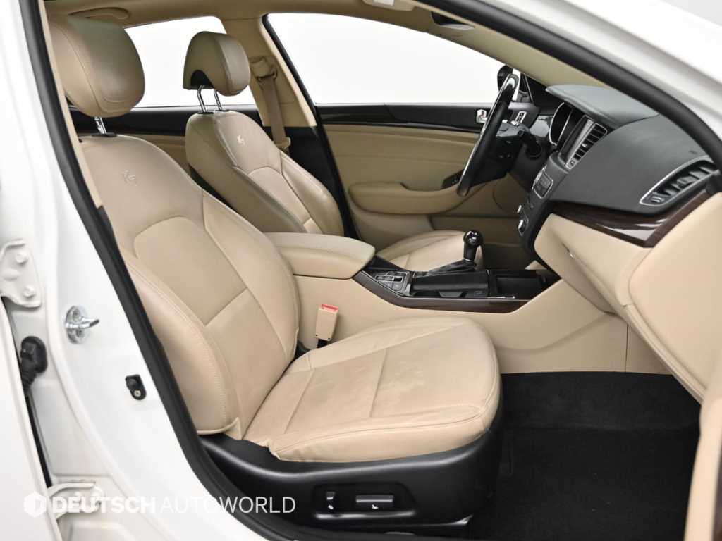 KIA K7 - Vista 12