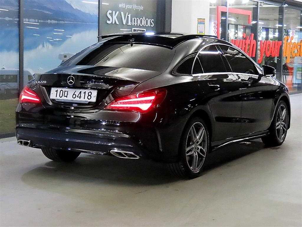 Mercedes Benz CLA Class - Vista 4