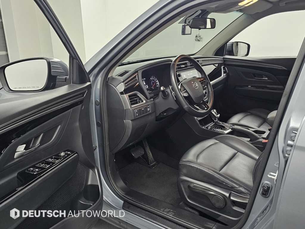 Ssangyong Korando - Vista 11