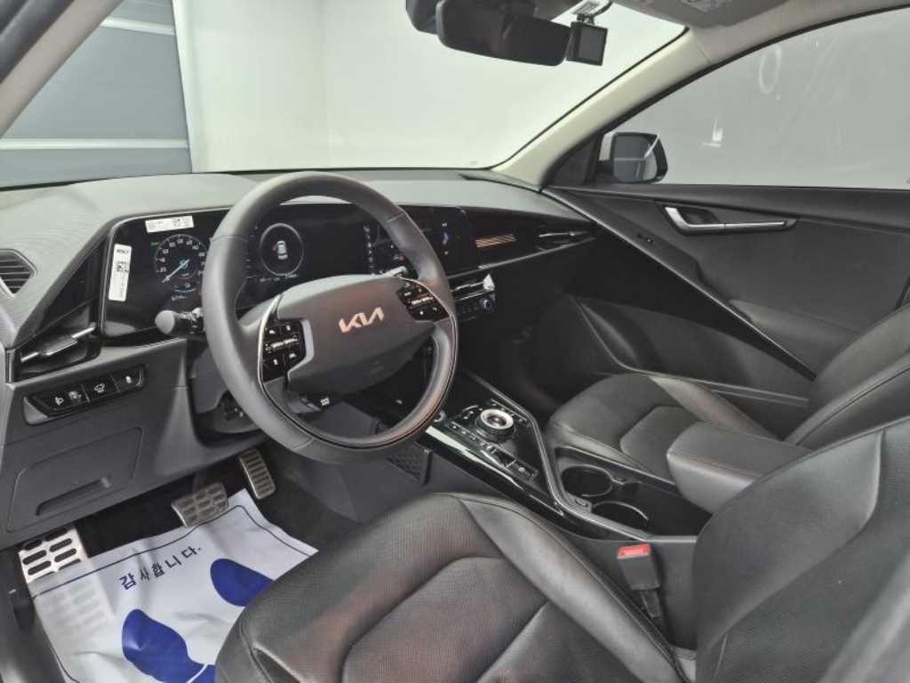 KIA Niro - Vista 9