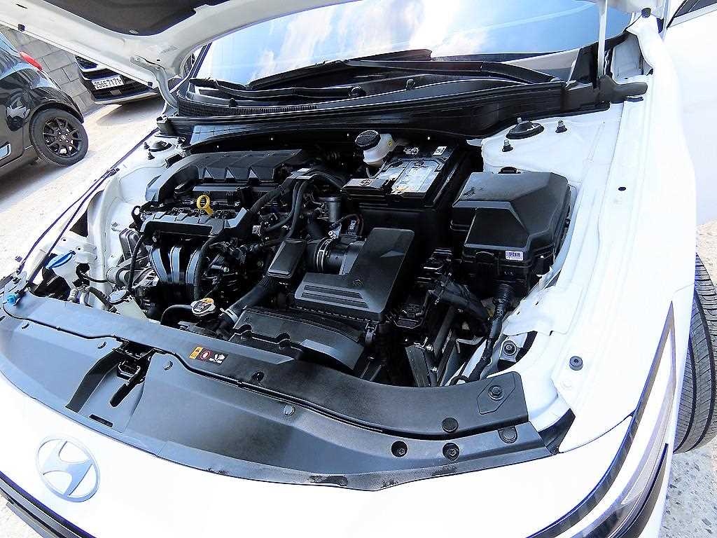 HYUNDAI Avante 2024 Blanco - Importación desde Corea - HF Imports Iquique - Foto 19