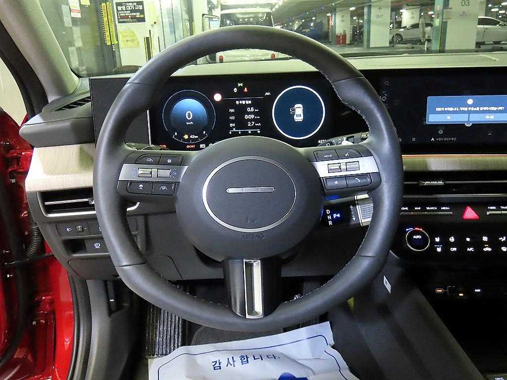 HYUNDAI Sonata - Vista 8
