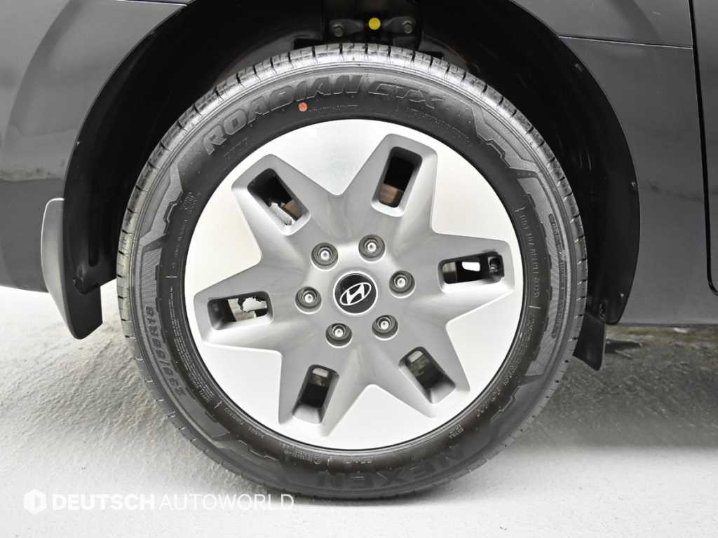 HYUNDAI Staria - Vista 5