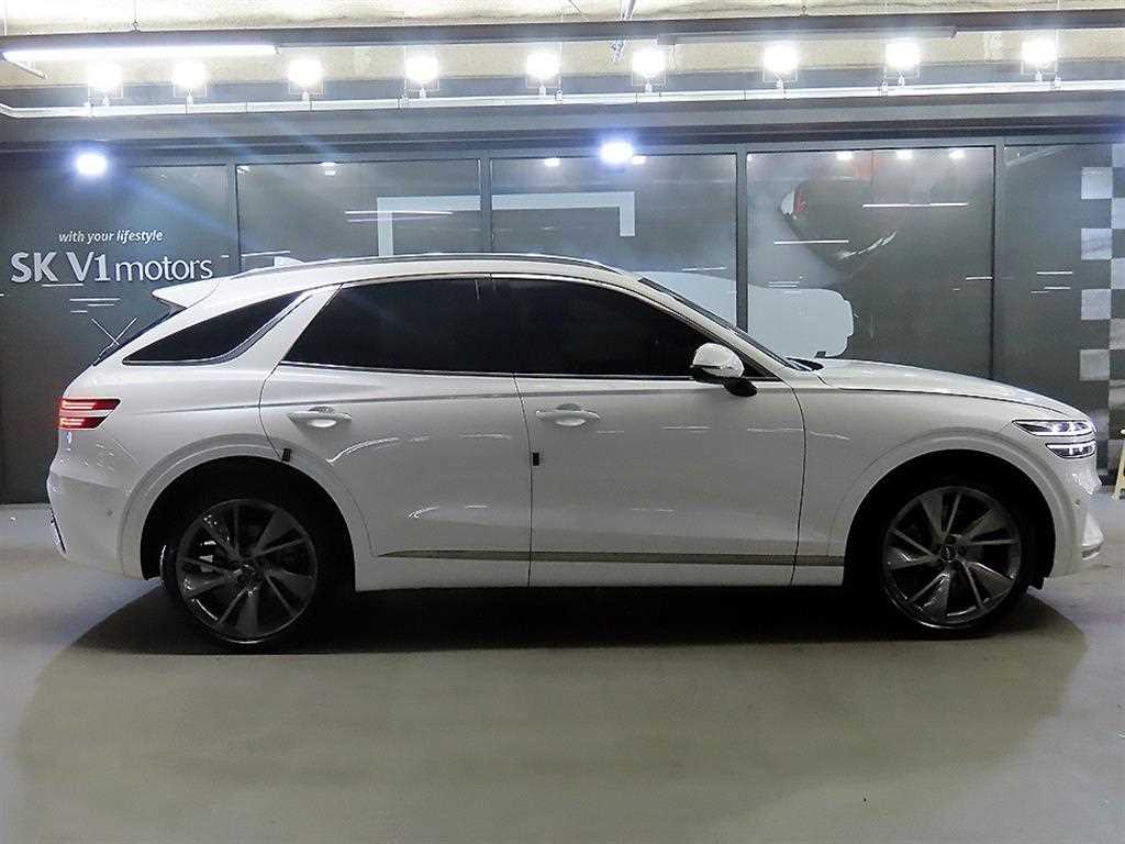 Genesis GV70 - Vista 3