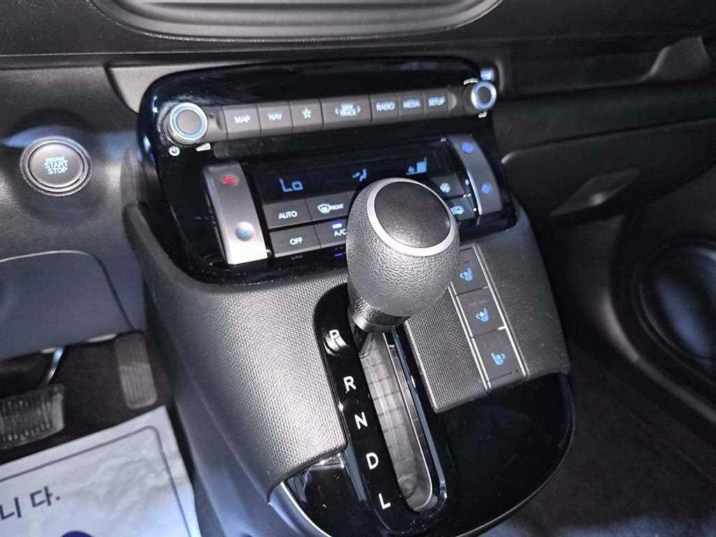 HYUNDAI Casper - Vista 11