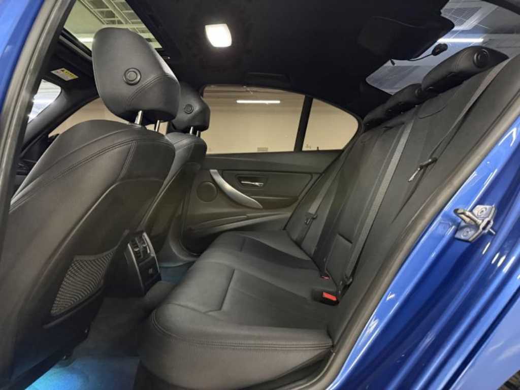 BMW 3 series - Vista 11