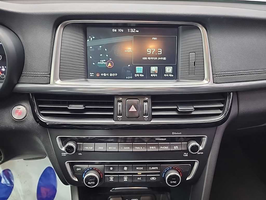 KIA K5 - Vista 10